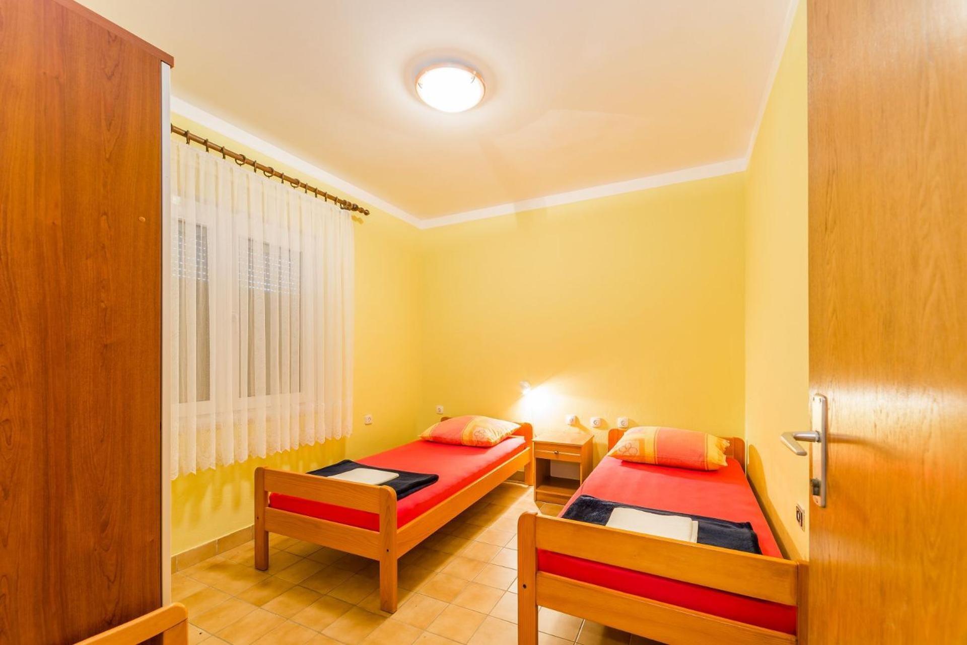 Apartments Ivica - With Parking Nin Exterior photo